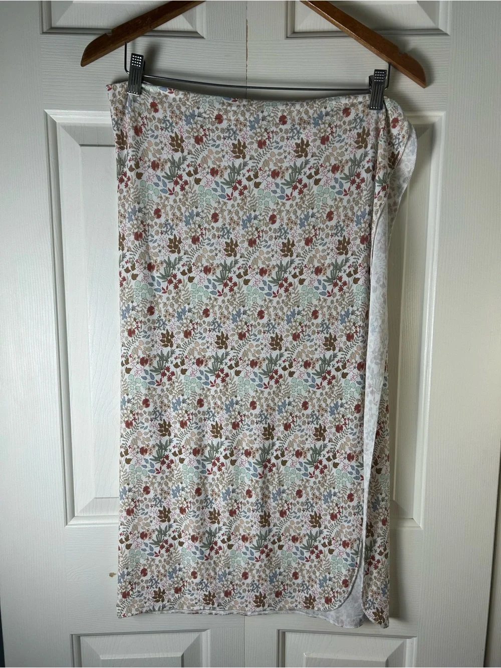 Baby Essentials Floral Leaf Swaddle Blanket Stretch Knit Tan White Green Blue